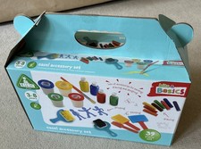 ELC 39 piece Easel accessory