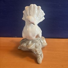Porceval Dove Figure Spain Vintage Figurine