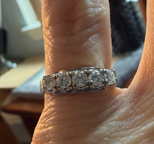 18k White Gold 5 Stone Diamond