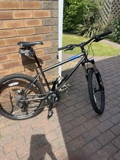 Gents Genesis Latitude Mountain bike Size 17.5"