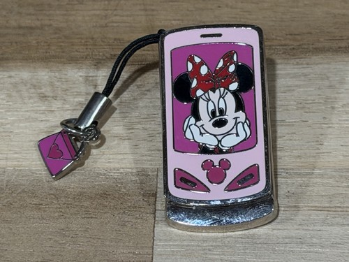 Awesome disneyland minnie - awesome,