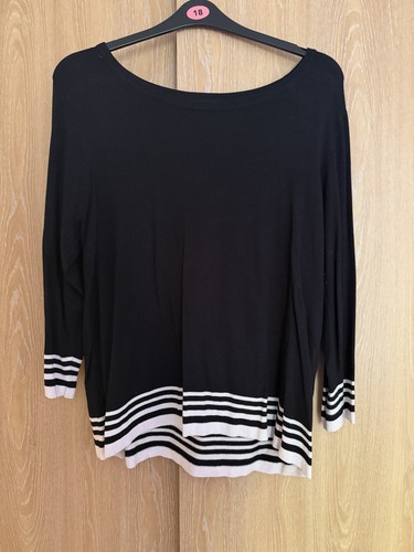 Black white stripe - m&co,