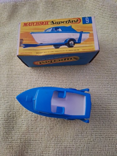 Matchbox superfast no9 boat - matchbox,