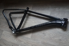 On One Scandal Frame Medium