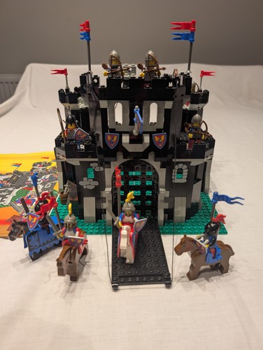 Vintage lego 6085 black - lego,