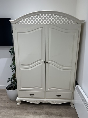 Large french style - large,