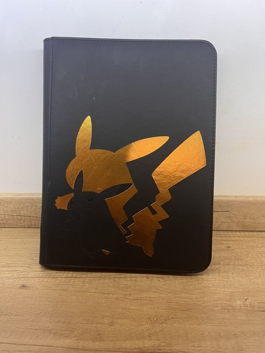 Pikachu embossed ultra pro - pikachu,
