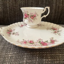 VINTAGE ROYAL ALBERT BONE