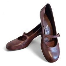 Clarks Ladies Burgundy Red Leather Mary Jane court Shoes With Small Heel Size 5