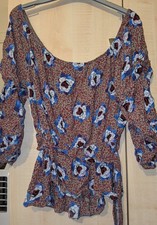 Ladies top size 14 (217)