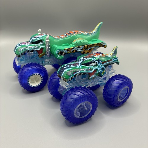 Hot wheels monster jam mega - monster,