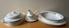 1980/90’s, Royal Doulton Nova - H5113 Dinner Service, 68 pieces , Set for 10