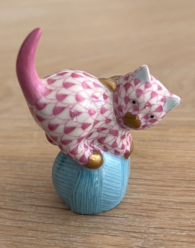 Herend porcelain cat blue - herend, on