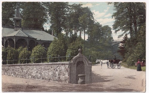 Dundee balgay park lodge - lodge, horse