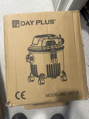 Day plus 607 corded bagless - day,