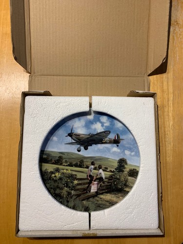 Royal doulton spitfire coming - royal, 'spitfire