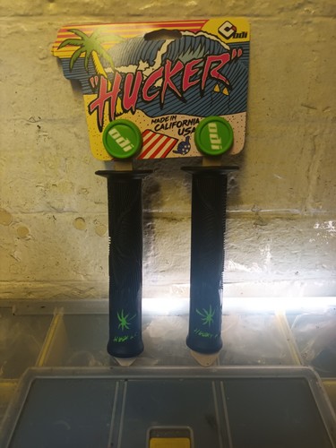 Odi hucker bmx grips - odi,
