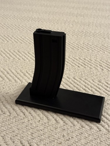 Airsoft style stand - m4,