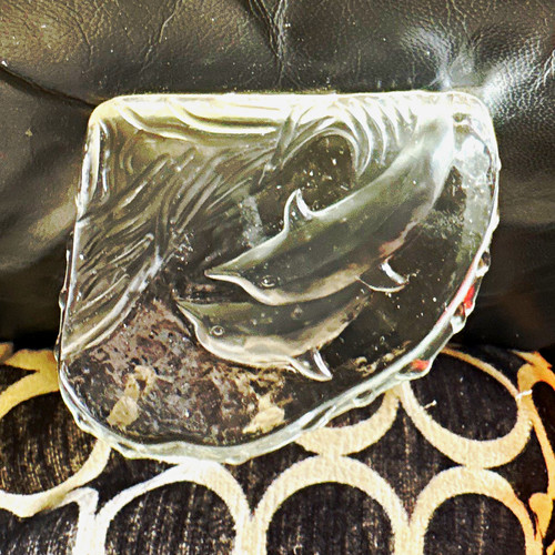 Unmarked clear glass dolphin - clear,