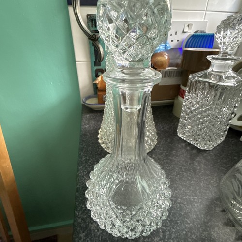 Lead crystal cut glass - crystal,