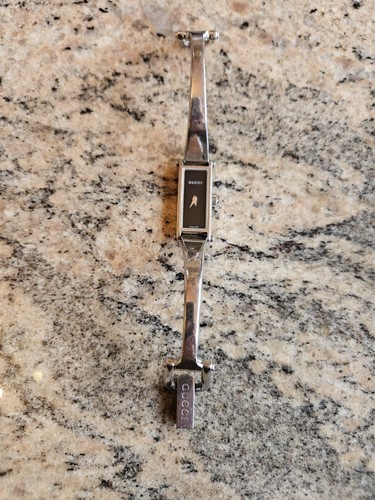 Ladies gucci 1500l bracelet - ,