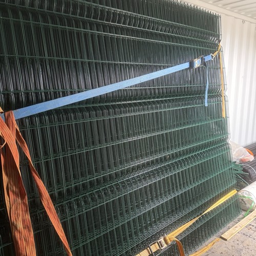 Mesh security fence - v-mesh,