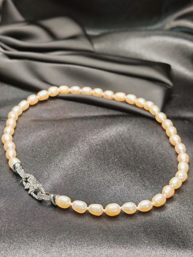 Peach colour genuine real - genuine,