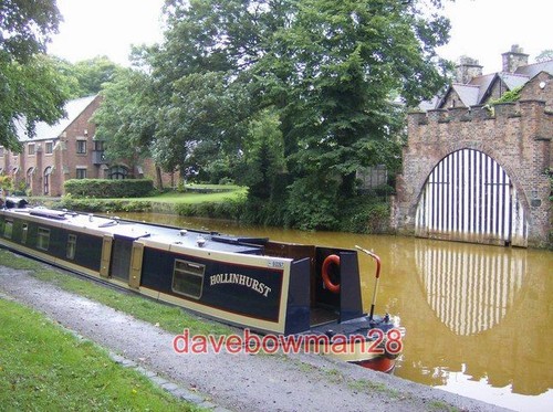 Photo narrowboat worsley - , at