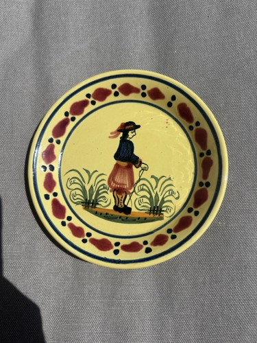 Henriot quimper pottery - quimper,