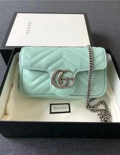 Gucci GG MARMONT MATELASSÉ