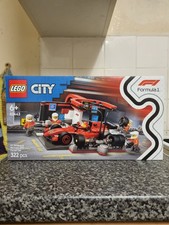LEGO City 60443 Formula F1 Pit