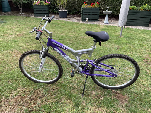 Mens mountain bike 26in wheels