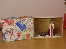 TIMPO  MINIATURE MODEL QUEEN