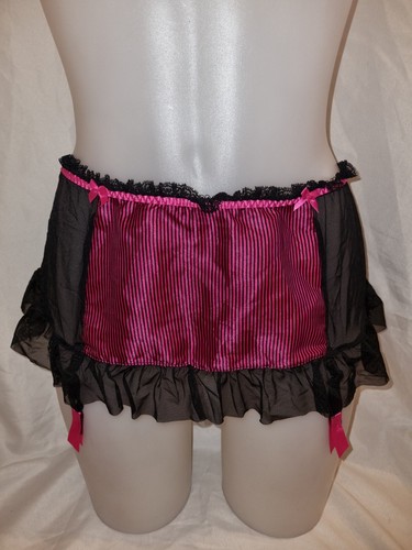 Bnwt gorgeous black pink ann - bnwt,