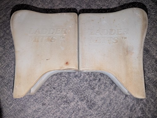 Vintage ladder mitts - ladder,