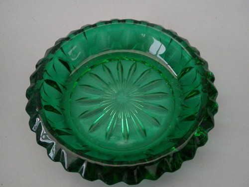 Vintage emerald green - vintage, glass