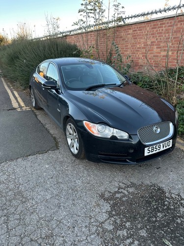 Jaguar luxury auto - luxury, v6