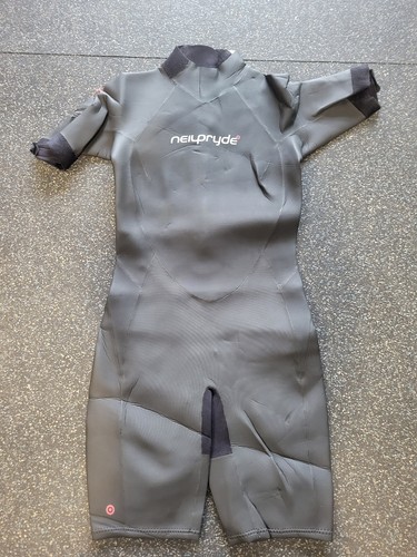 Womens wetsuit size - wetsuit,
