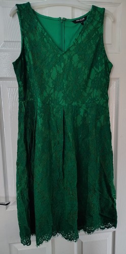Bnwt debenhams pea green - bnwt,