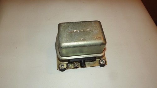 Paris rhone regulator ref - ref, yl