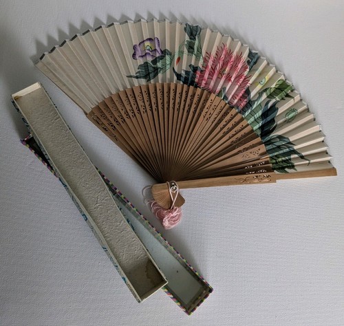 Vintage oriental asian hand - oriental/asian,