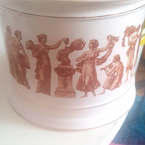 Westfield art pottery circular - art,