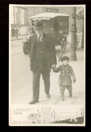 London sunday snaps - london, man
