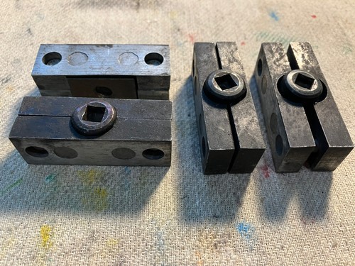 Adjustable quoins - 4x, 2”