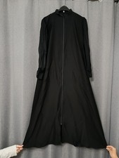 Black Abaya with Zip Closing and belt