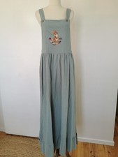 Romwe Embroidered Pinafore