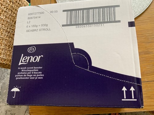 Lenor seabreeze stroll wash - in,