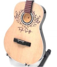 Taylor Swift 10" Miniature
