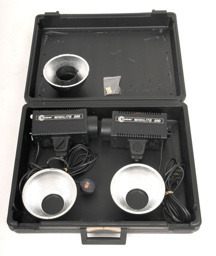 Multiblitz minilite 200 set - 200, of