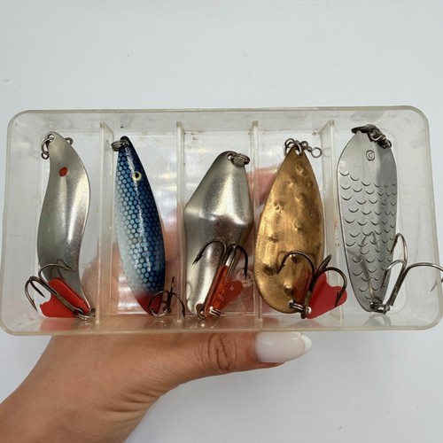 Vintage ussr fishing lures set - lures,